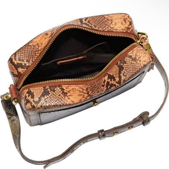 Madewell Transport Snakeskin Crossbody Purse - Picture 3 of 9